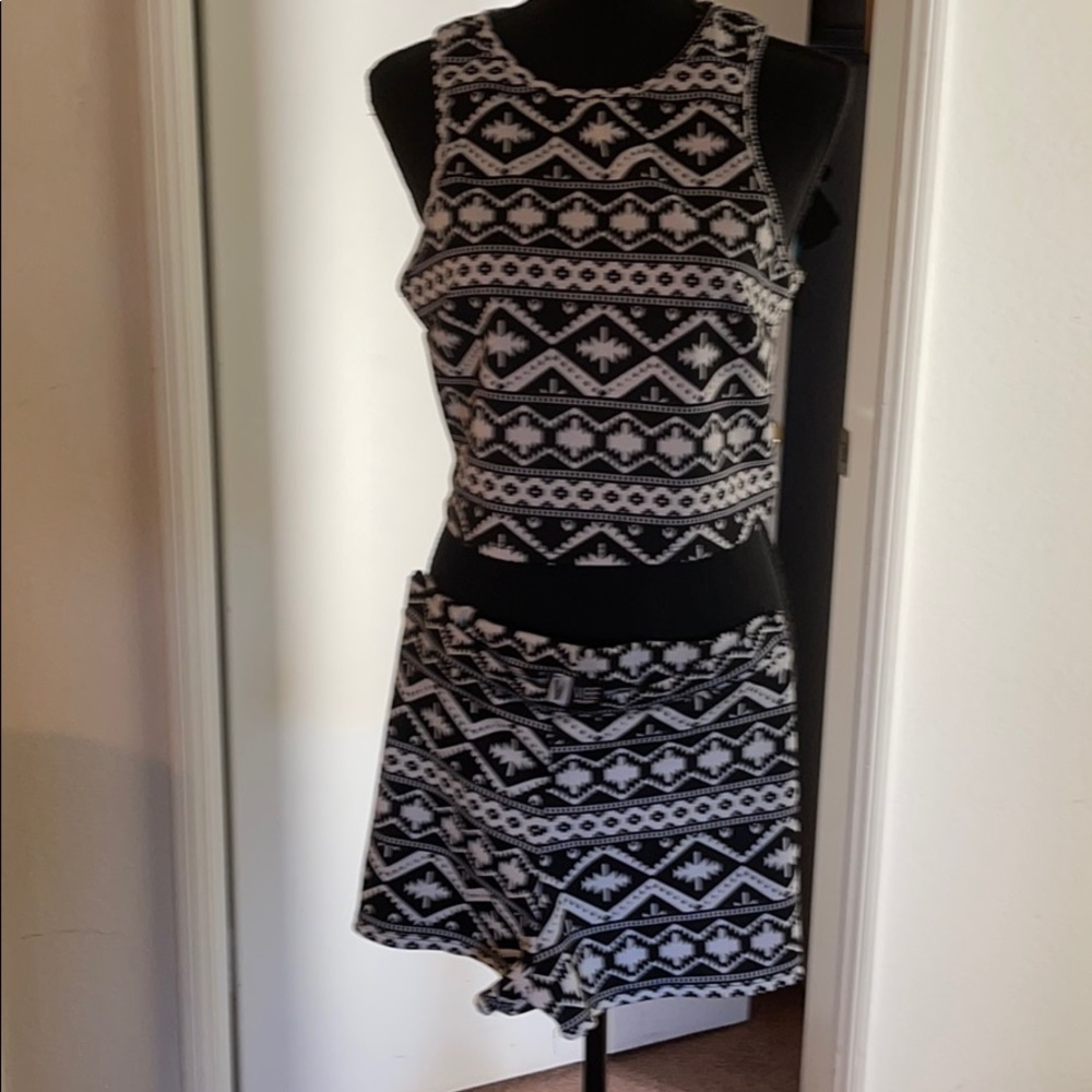 Clothes7 Items - image 2